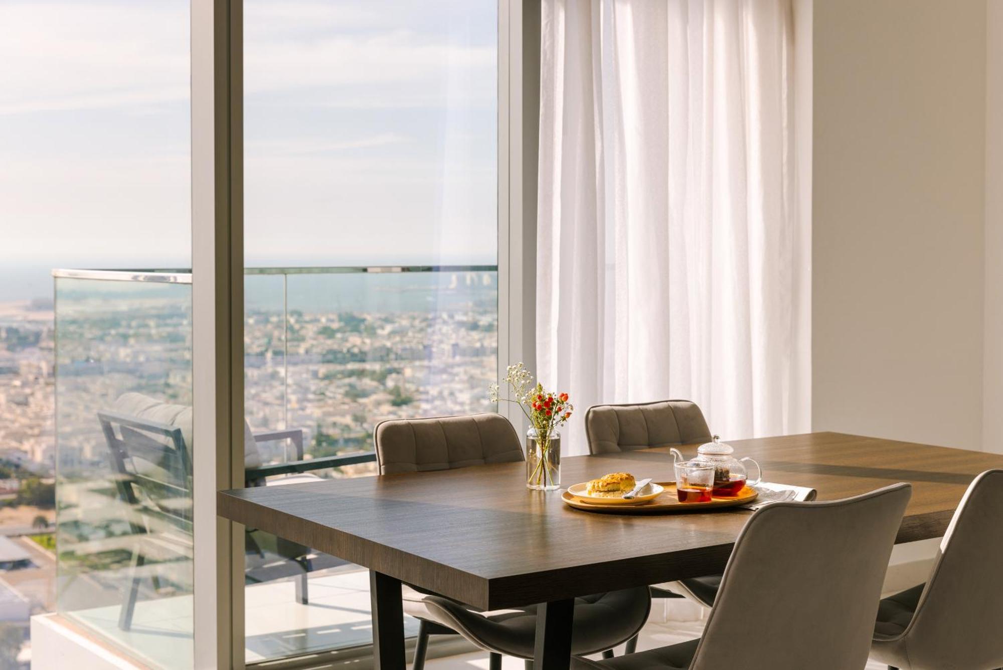 Sonder By Marriott Bonvoy Downtown Towers Apartments Dubai