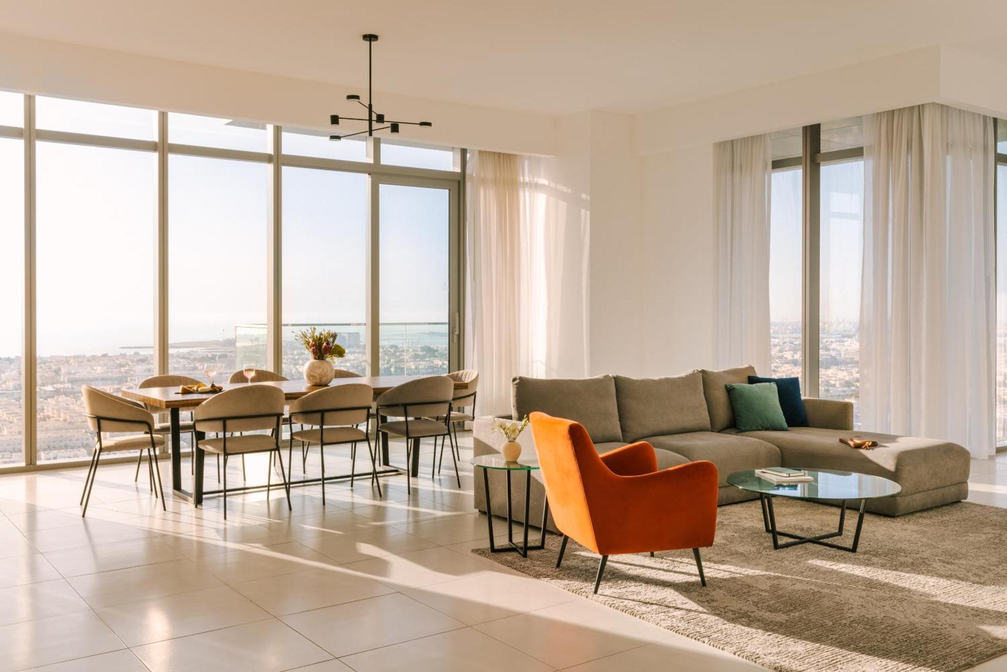 Sonder By Marriott Bonvoy Downtown Towers Apartments