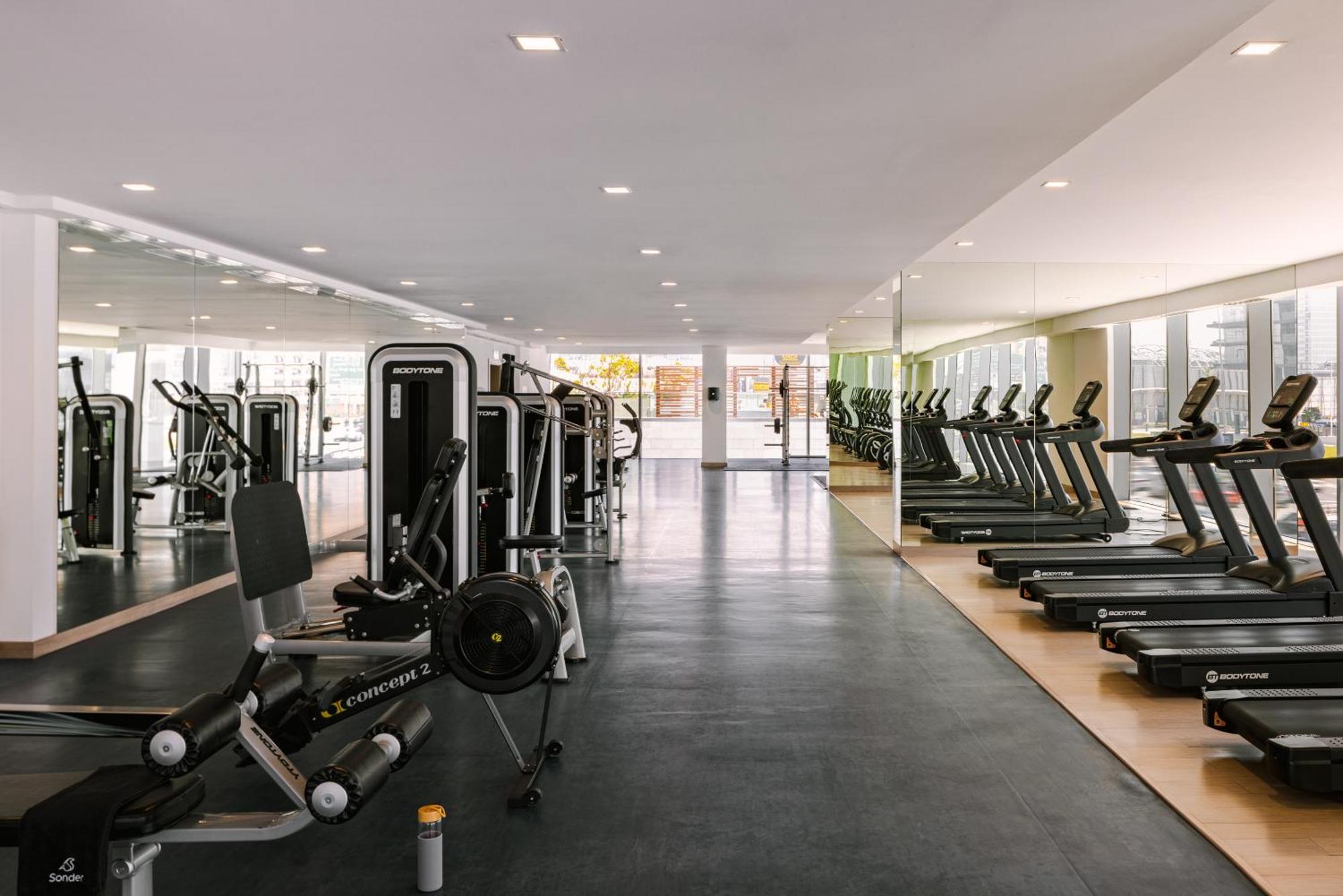 Sonder By Marriott Bonvoy Downtown Towers Apartments Aparthotel