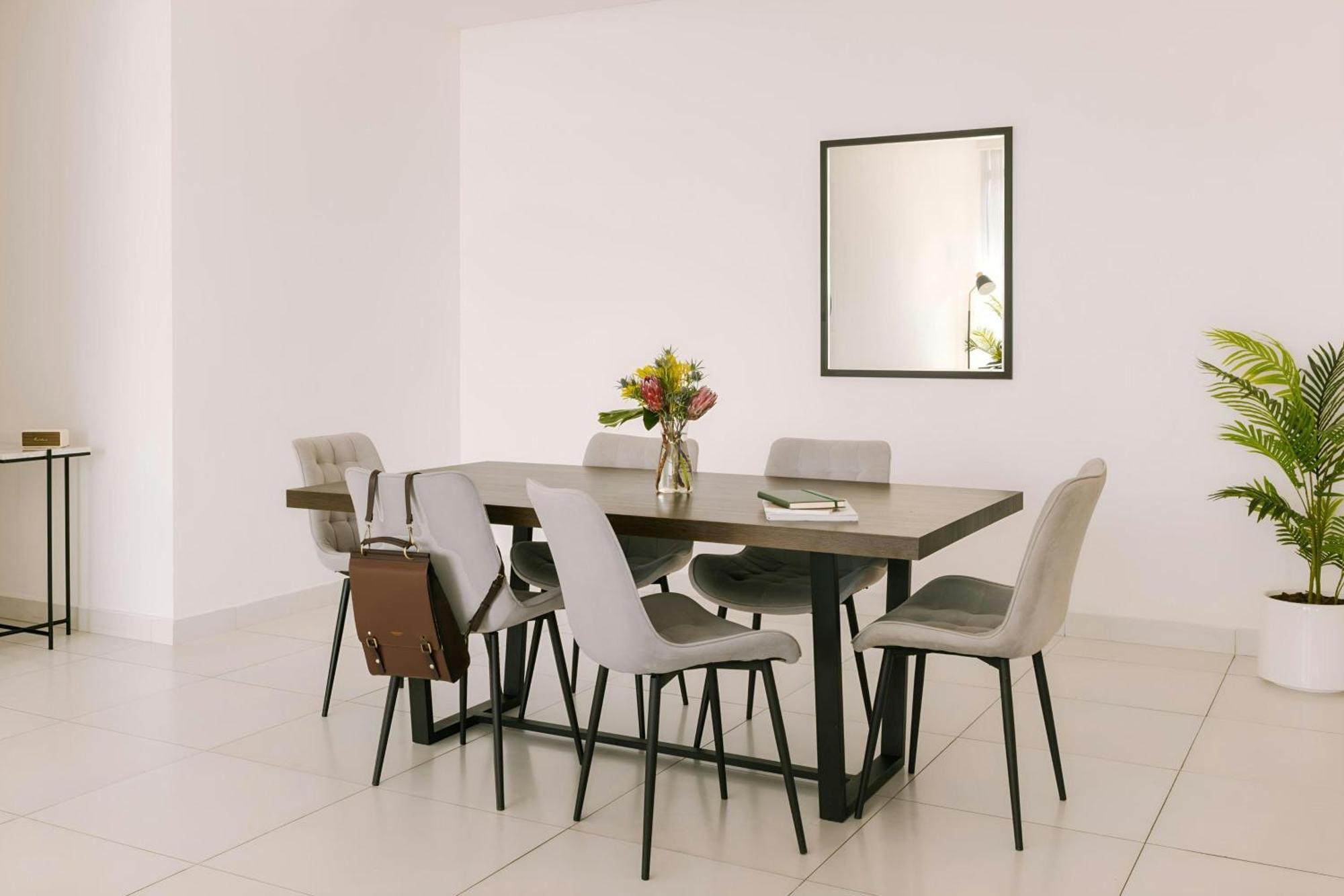 Sonder By Marriott Bonvoy Downtown Towers Apartments Dubai