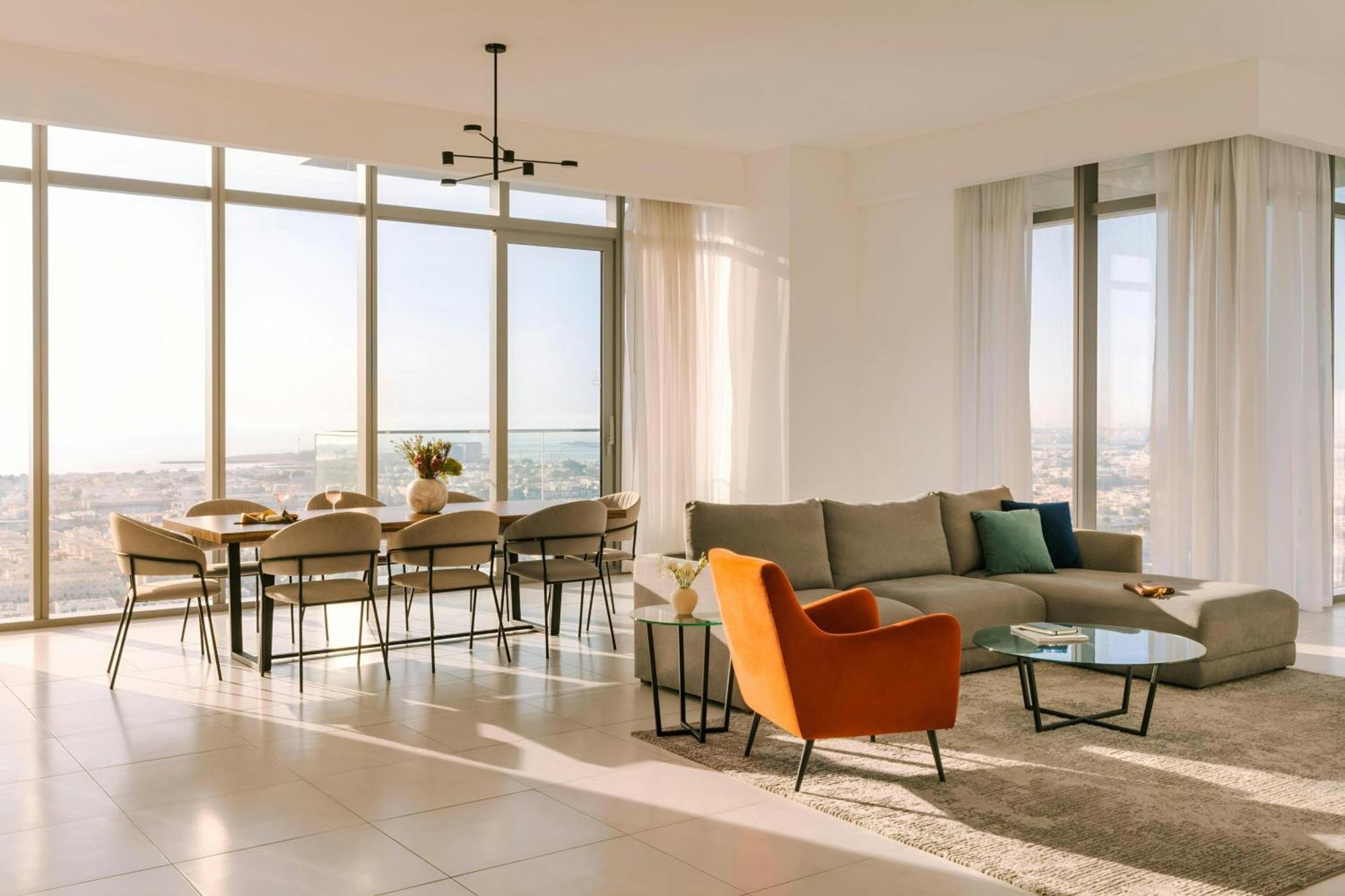 Sonder By Marriott Bonvoy Downtown Towers Apartments